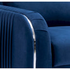 Poltrona d'accento in velluto blu con gambe con bordo cromato