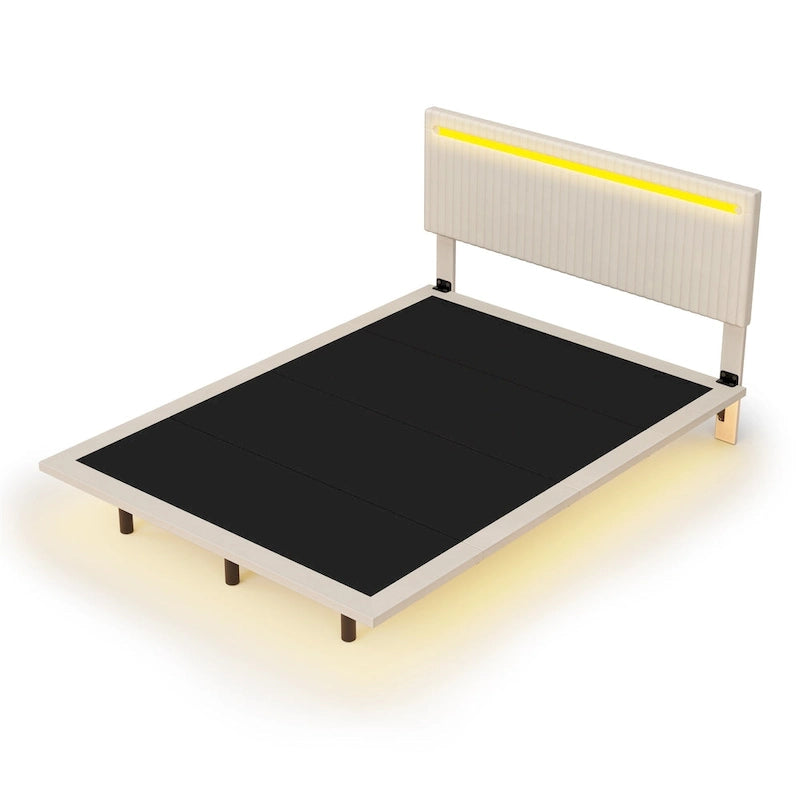 Struttura letto a piattaforma flottante Full/Queen con rivestimento in velluto e testiera trapuntata a canali