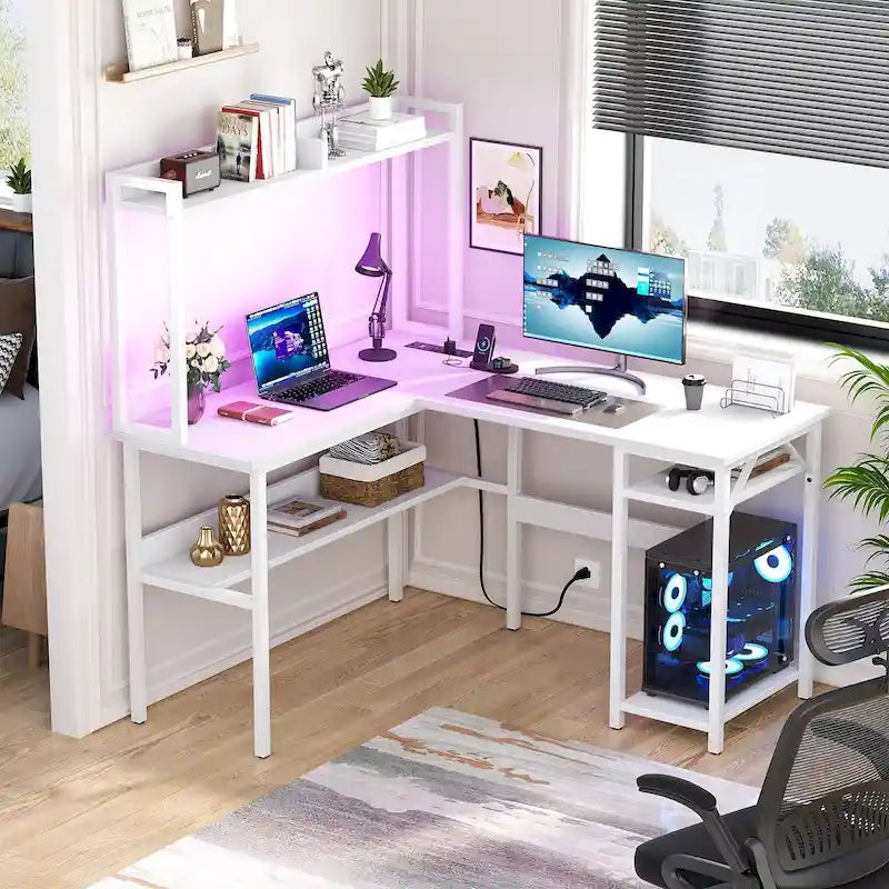 Scrivania a L con libreria, ripiani e strisce LED