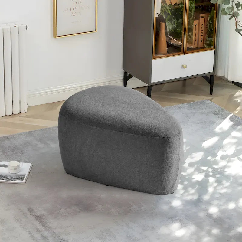 Pouf imbottito triangolare