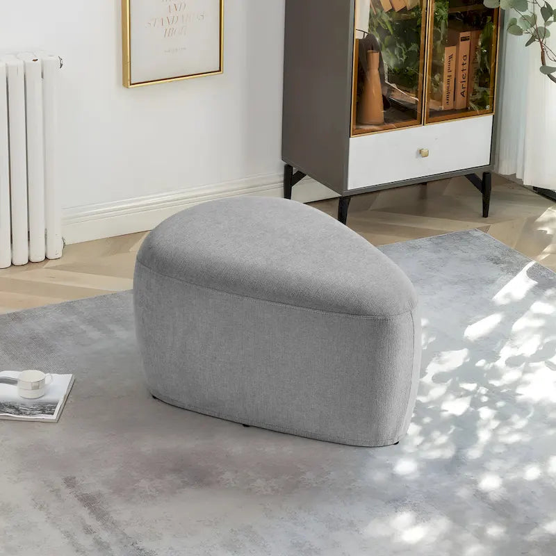 Pouf imbottito triangolare
