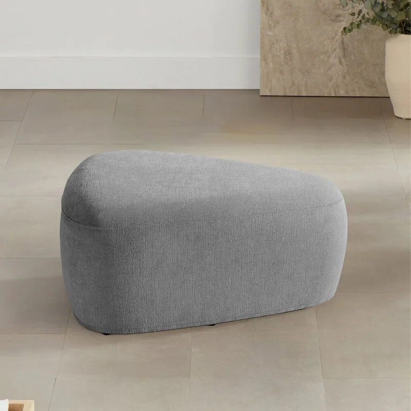 Pouf imbottito triangolare
