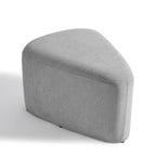 Pouf imbottito triangolare