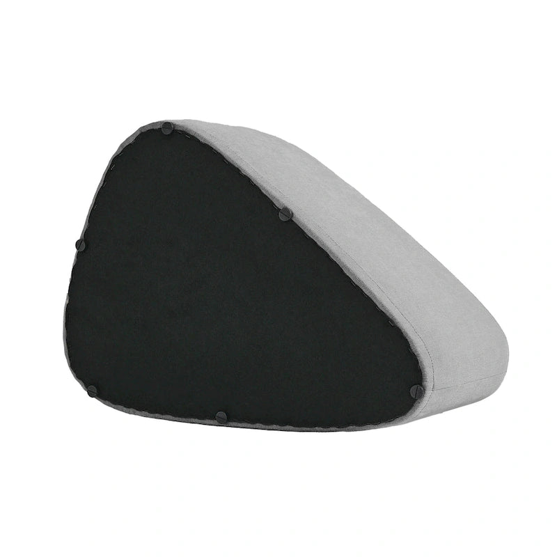 Pouf imbottito triangolare