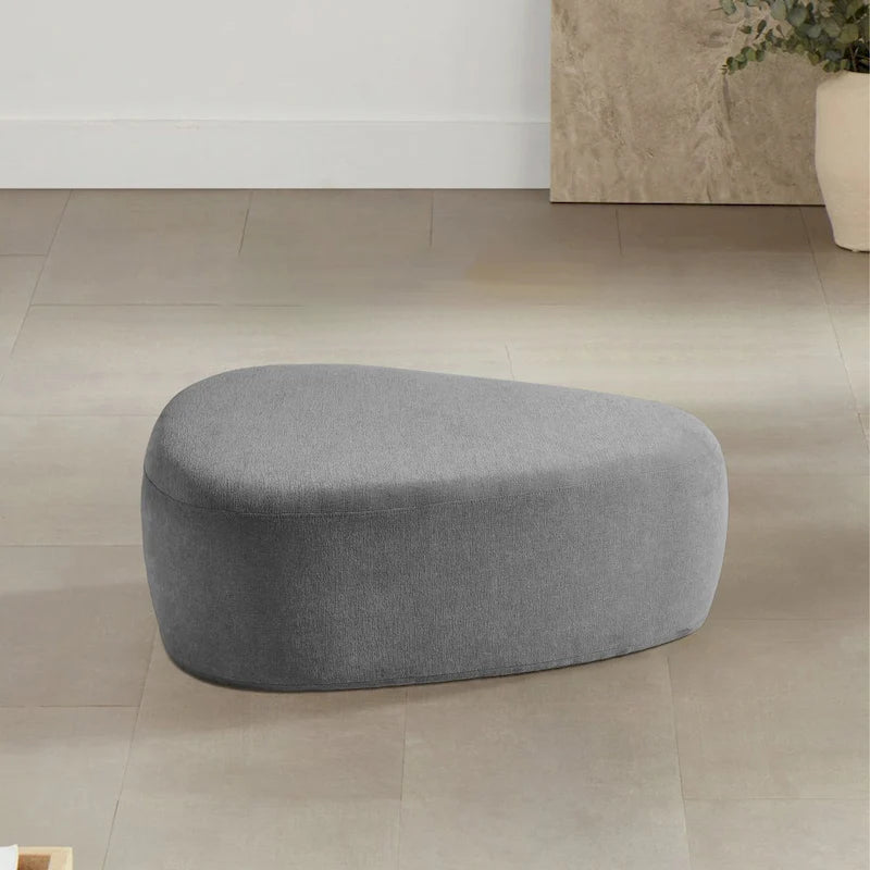 Pouf imbottito triangolare