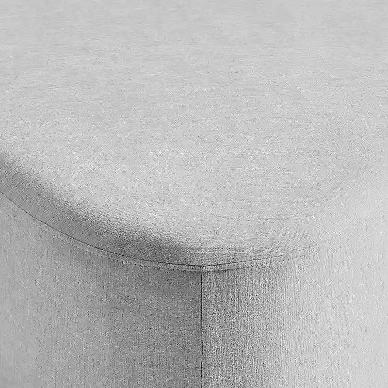 Pouf imbottito triangolare