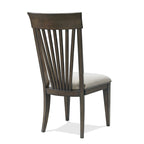 Sedie da pranzo imbottite con borchie decorative, set da 2
